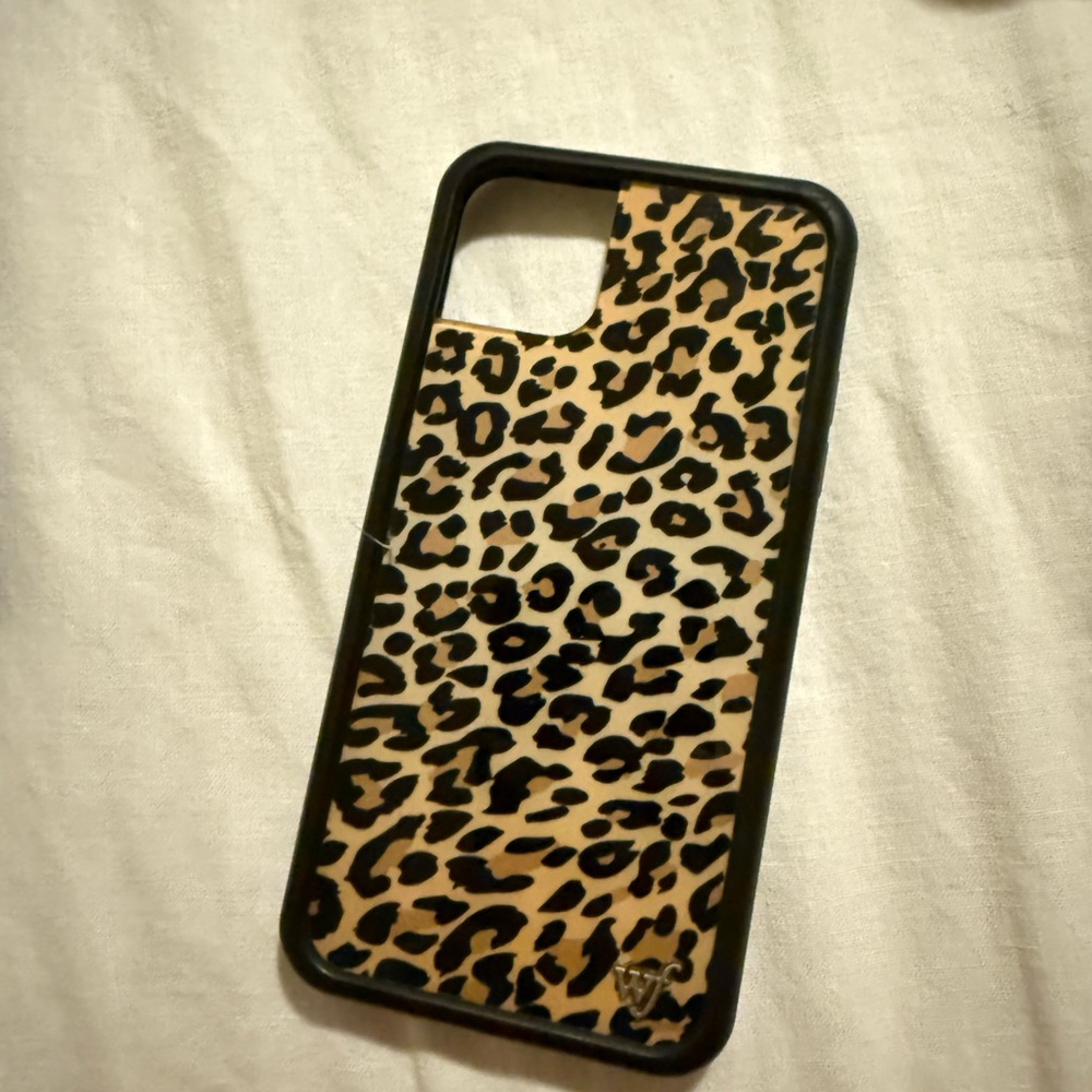 Wildflower 11 Pro Max Case